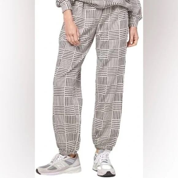 L*Space Sprinter Plaid Print Relaxed Fit Cream Black Jogger Sweatpants Size S - Picture 3 of 12